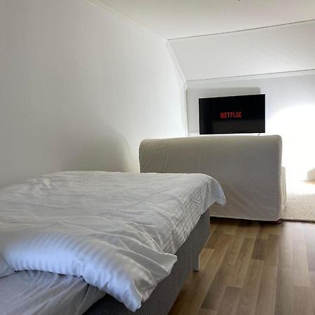شقة Luxury - Sauna With Star Lights - Wifi&Parking روفانييمي المظهر الخارجي الصورة